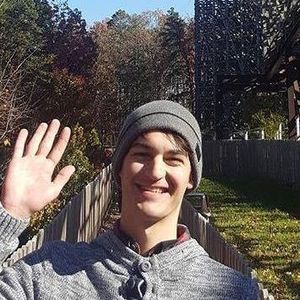 Meet your Posher, Nick